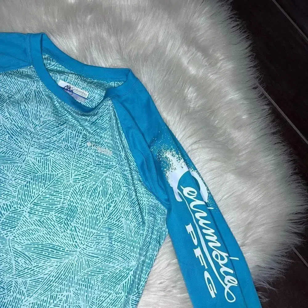 Columbia turquoise sea